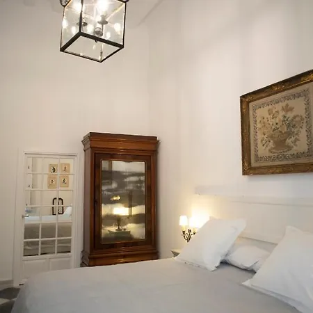 Gatu Premium Palacio Oneto Con Jardin Privado 