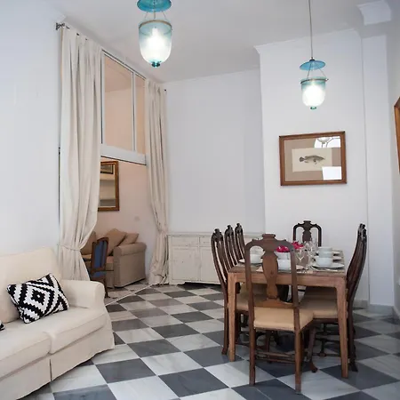Διαμέρισμα Gatu Premium Palacio Oneto Con Jardin Privado 